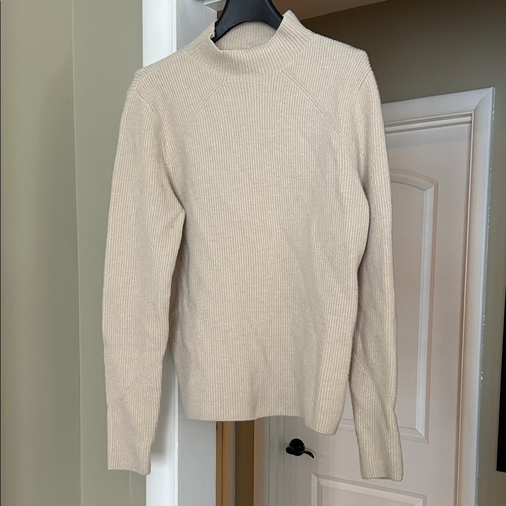 Ann Taylor Women's Cream Crewneck Sweater